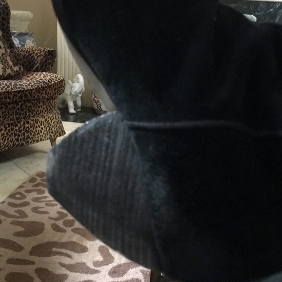 Gunmetal black suede boots - Picture 5 of 11